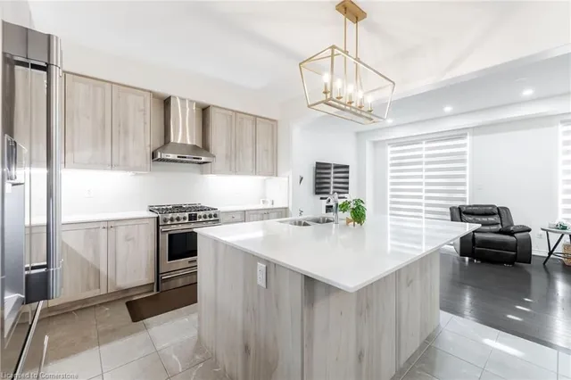 Additional image 15 of 55 Purple Sage Dr