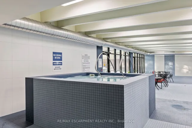 Additional image 25 of 120 Duke St Unit 805