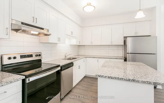 261 Woodbine Ave Unit Unit 27