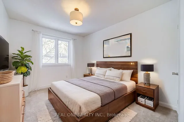 Additional image 24 of 963 KING Rd Unit 25