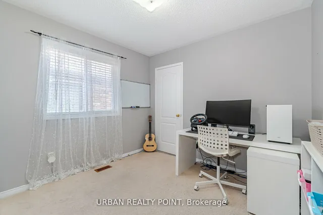 Additional image 34 of 50 Silver Egret Rd