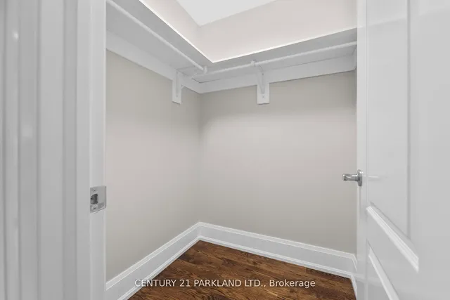 Additional image 23 of 112 Oakcrest Ave