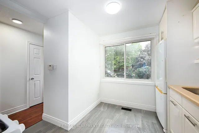 Additional image 5 of 250 San Francisco Ave