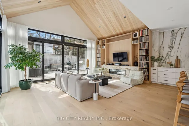 Additional image 23 of 75 Lawrence Cres