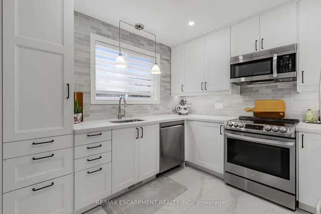 Additional image 12 of 1532 Sixth Line Unit 9