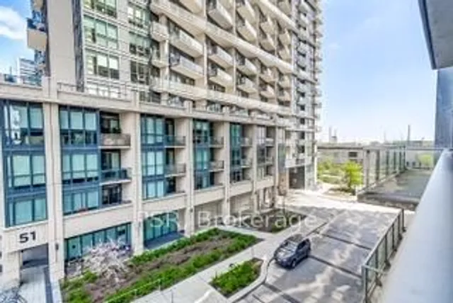 Additional image 28 of 55 East Liberty St Unit 404