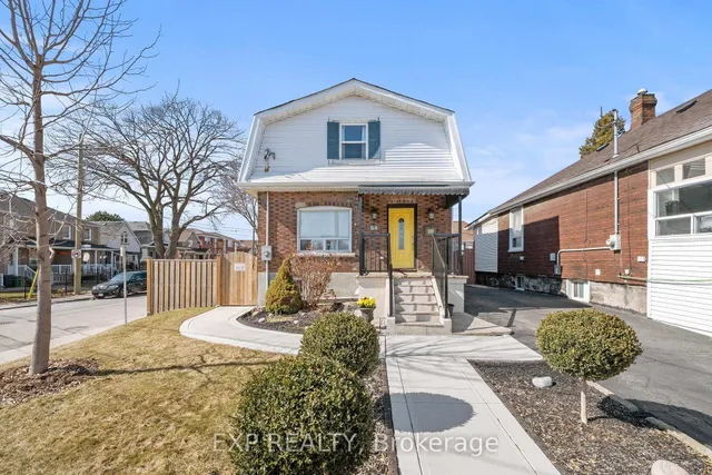 54 McCormack St
