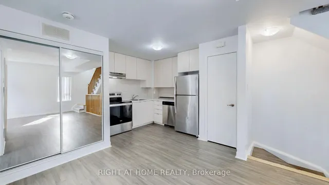 Additional image 11 of 60 ORCHID PLACE Dr Unit 15