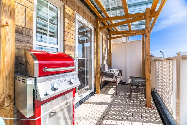 Additional image 38 of 40 Suitor Crt