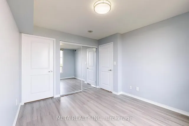 Additional image 26 of 8 Rosebank Dr Unit 5L