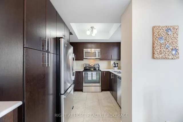 Additional image 17 of 1240 Marlborough Crt Unit 908