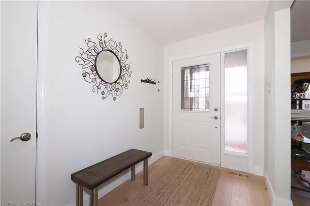Additional image 2 of 15 Windermere Crt
