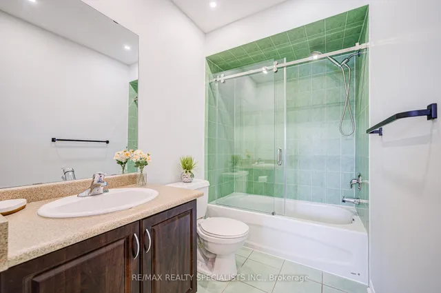 Additional image 31 of 82 Yellow Avens Blvd