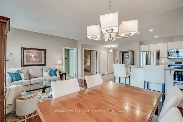 Additional image 20 of 399 Elizabeth St Unit 411