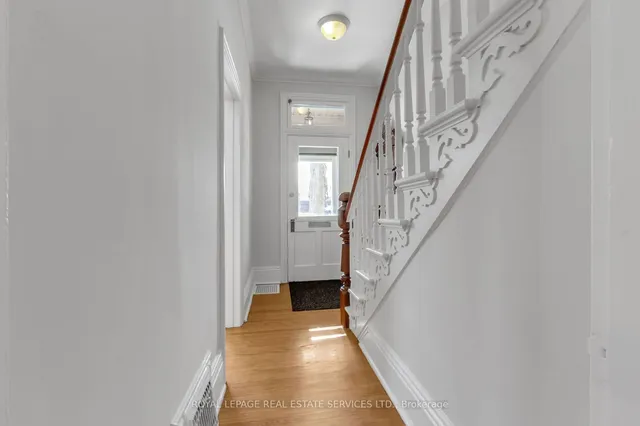 Additional image 37 of 8 Duff St