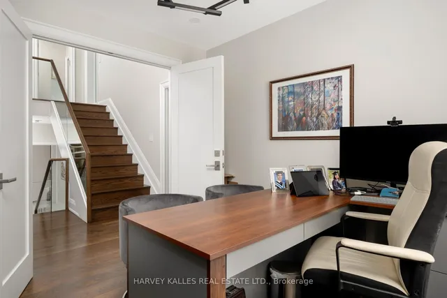 Additional image 24 of 313 Hillhurst Blvd