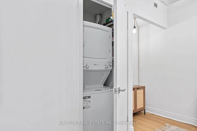 Additional image 34 of 500 Queens Quay Unit 917E