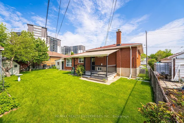 Additional image 38 of 3 Savarin St