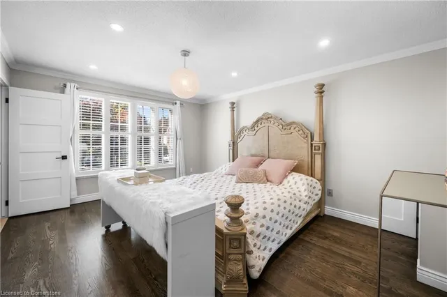 Additional image 32 of 185 Central Dr