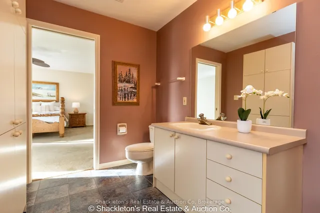 Additional image 22 of 405 Glasgow St Unit 7