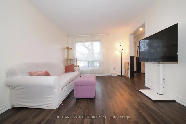 Additional image 6 of 25 Upper Canada Dr Unit 34