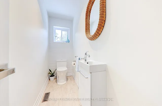 Additional image 14 of 3311 Nadine Cres