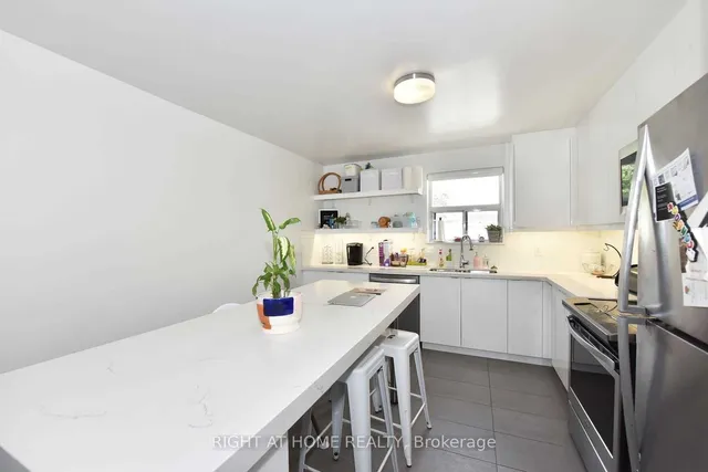 Additional image 28 of 121 Fourth St