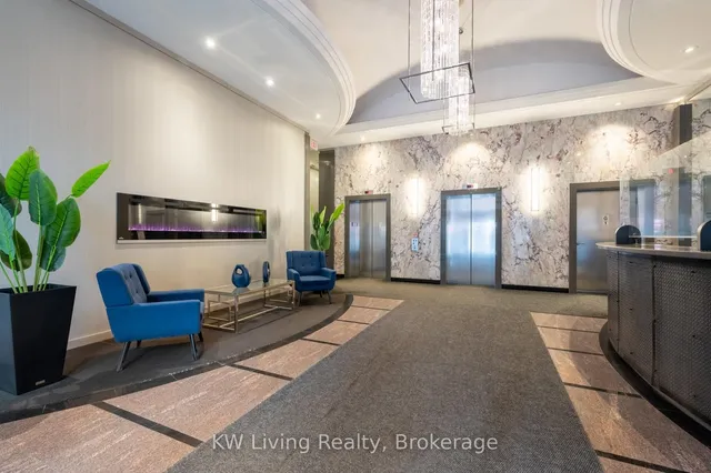 Additional image 3 of 555 Yonge St Unit 404
