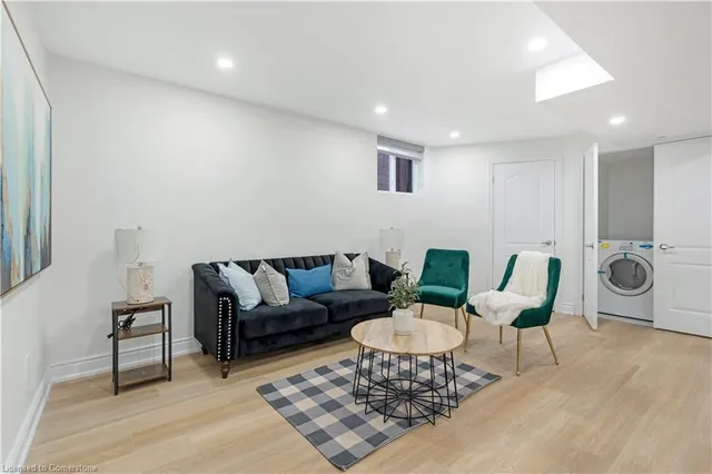 Additional image 19 of 49 Belleau St