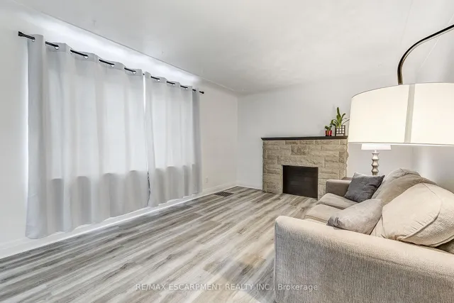 Additional image 7 of 14 WALKER Ave