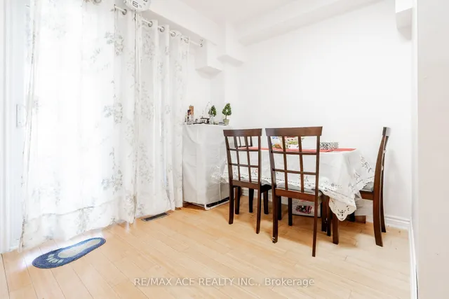 Additional image 14 of 50 Parsell Sq