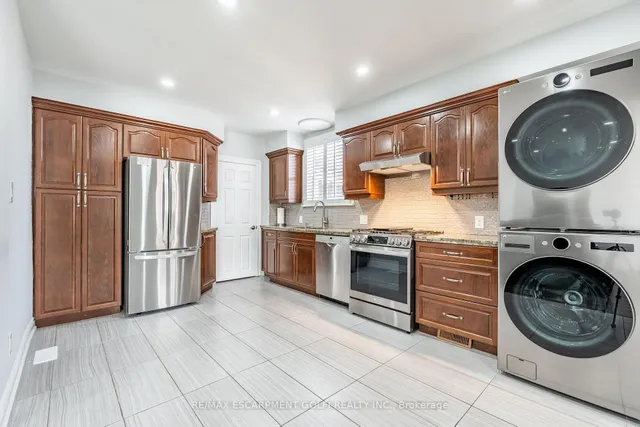 Additional image 13 of 119 King St