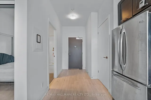 Additional image 4 of 169 Fort York Blvd Unit 913