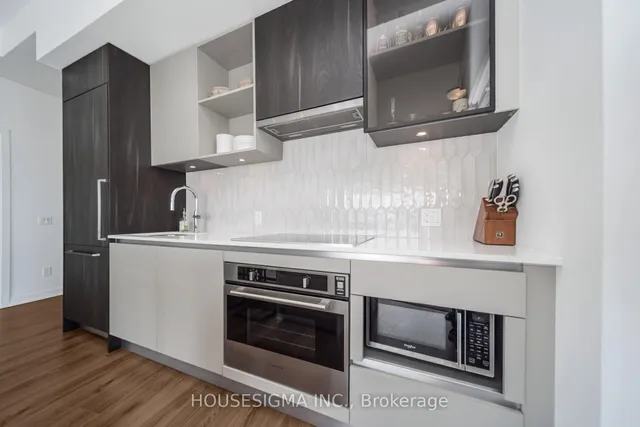 Additional image 24 of 405 Dundas St Unit 526