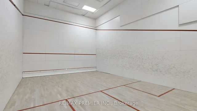 Additional image 29 of 10 Park Lawn Rd Unit 404