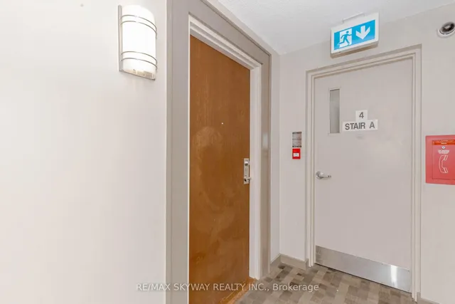 Additional image 47 of 215 Queen St Unit 403