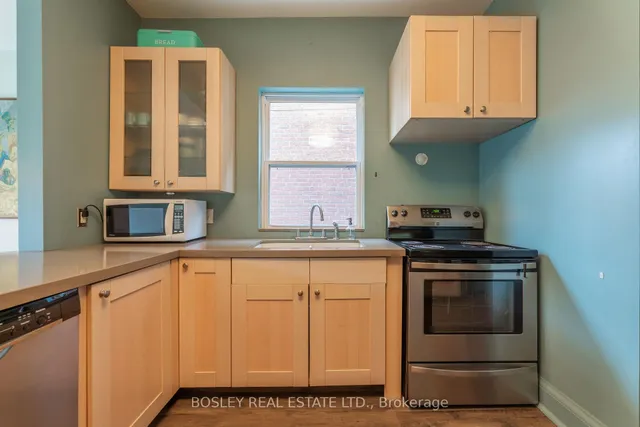 Additional image 11 of 41 Winnifred Ave