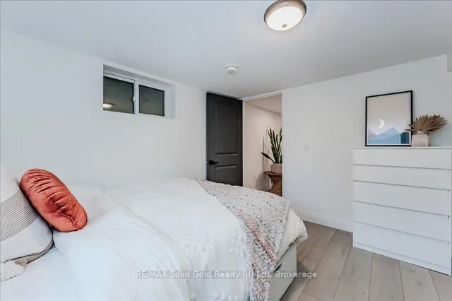 Additional image 36 of 1380 Doon Village Rd