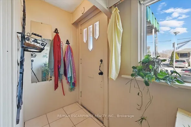 Additional image 4 of 500 Queensdale Ave