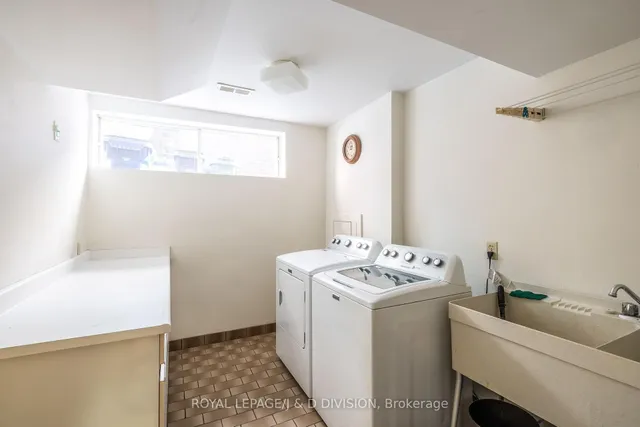 Additional image 28 of 165 Sherwood Ave