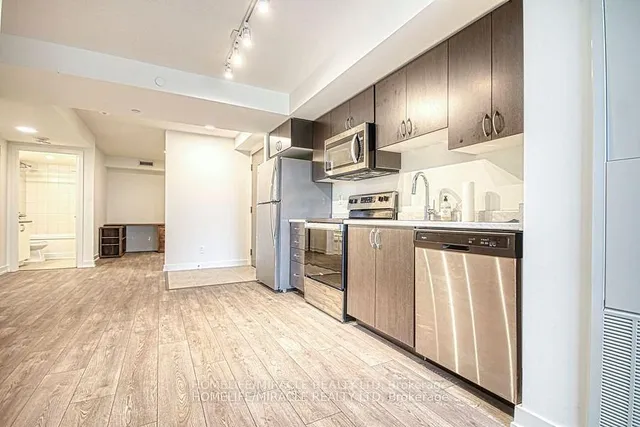 Additional image 22 of 10 Wilby Cres Unit 402