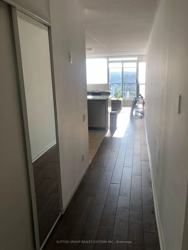 Additional image 3 of 1600 Keele St Unit 912