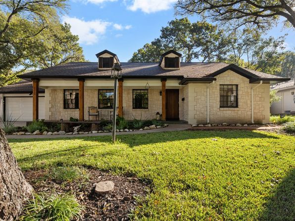3213 Preston Hollow Rd, Fort Worth, TX 76109