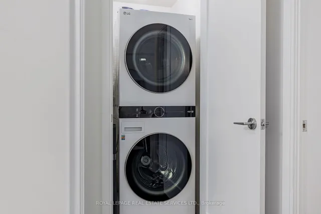 Additional image 27 of 25 Broadway Ave Unit 901