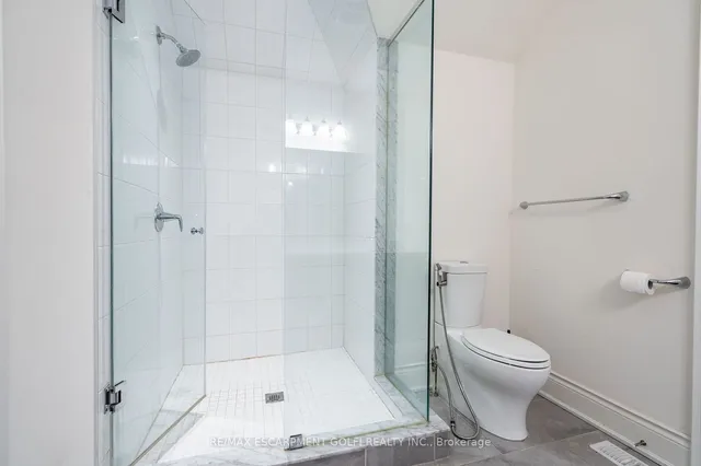 Additional image 23 of 3 Shippee Ave