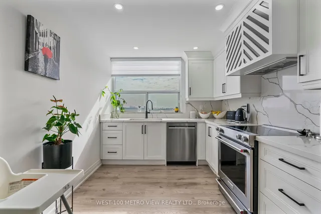 Additional image 5 of 355 Rathburn Rd Unit 701