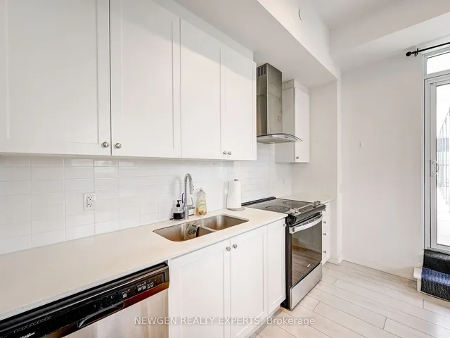 Additional image 18 of 55 Duke St Unit 508