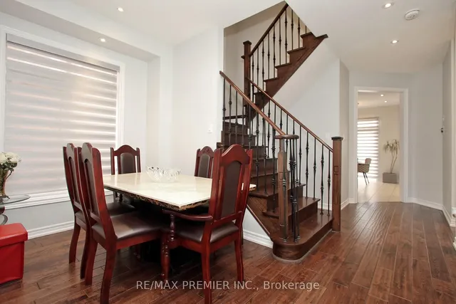 Additional image 6 of 53 Baby Pointe Tr