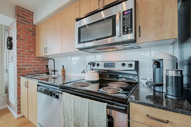 Additional image 16 of 209 Fort York Blvd Unit 960