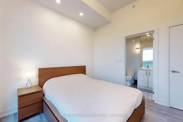 Additional image 25 of 75 The Donway West N/A Unit 710